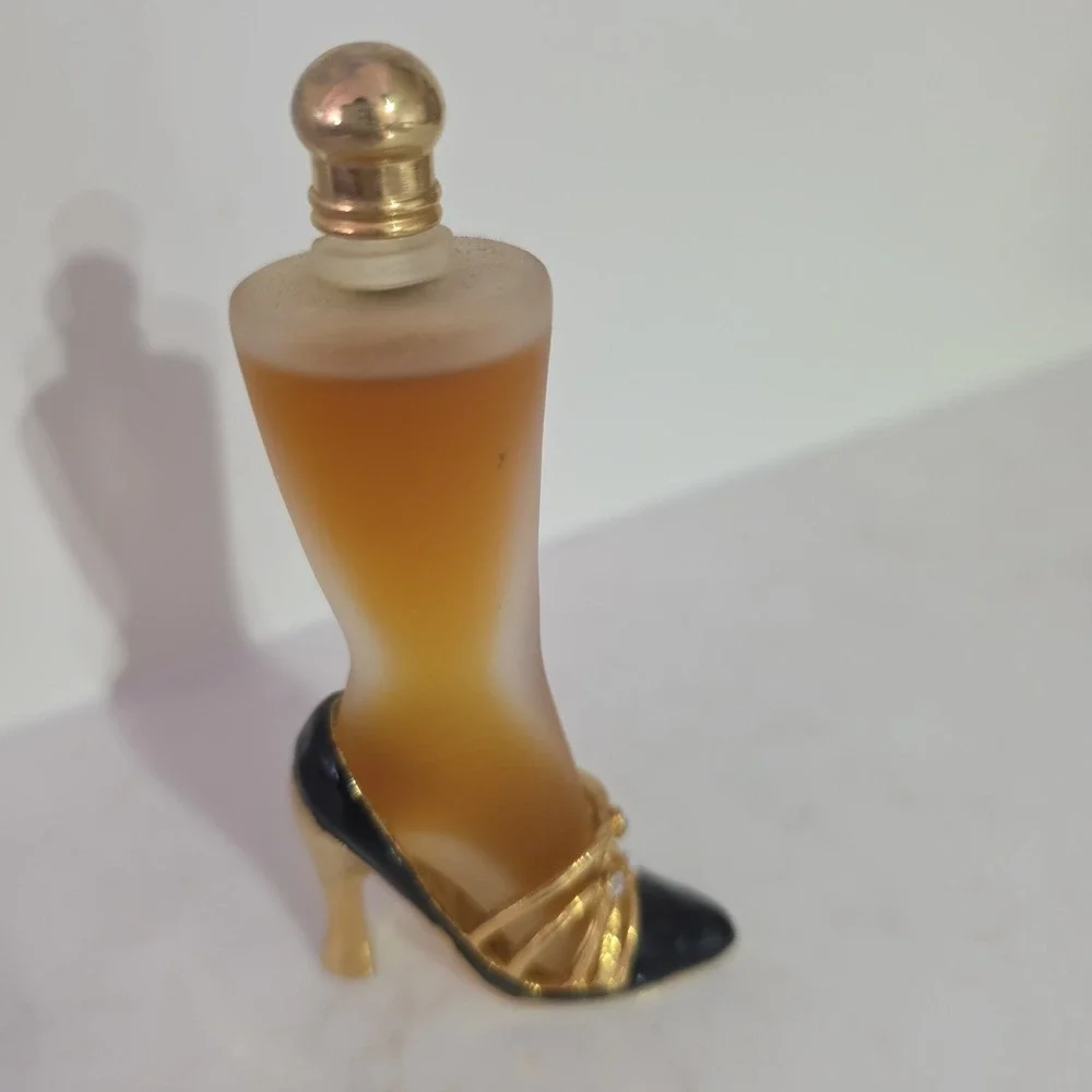 Vintage Jeweled Boot Frosted Caswell Massey Casma Stepping Out Miniature Purfume